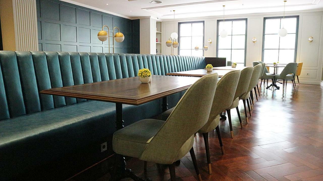 Hotel Shalva Jakarta Ngoại thất bức ảnh